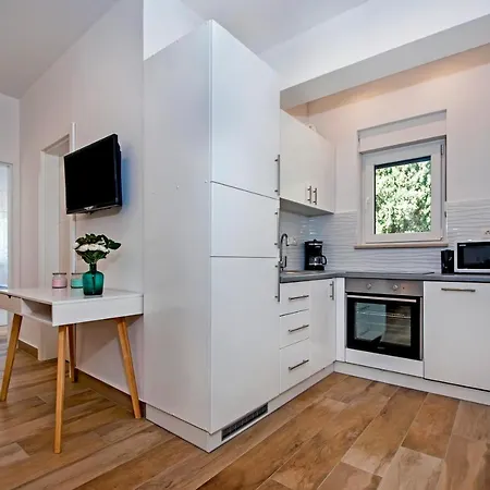 Apartmani Brajkovic Rovigno Esterno foto
